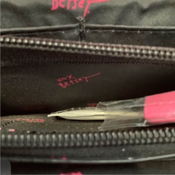 Betsey Johnson Pink Crossbody Bag - Picture 5 of 5